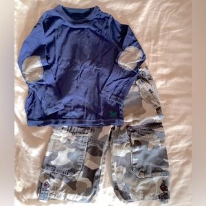 Mini Boden Set Elbow Patch Tee w/ dog embroidery & Camo Cargo Shorts, Boys 6-7